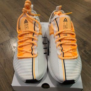 Reebok Sole Fury SE size 8 New!